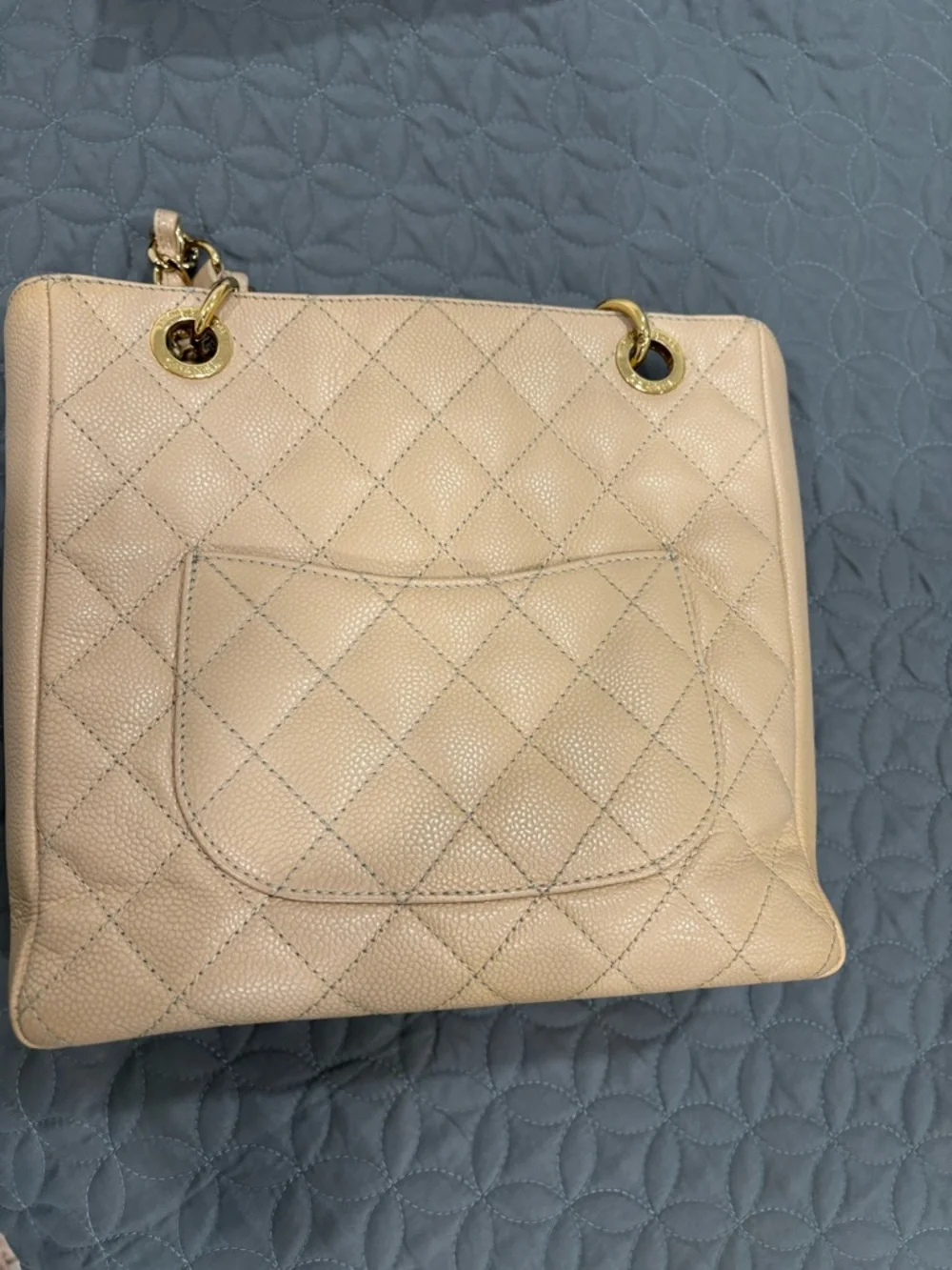 CHANEL caviar Beige Leather Shoulder Bag with Gold Hardware